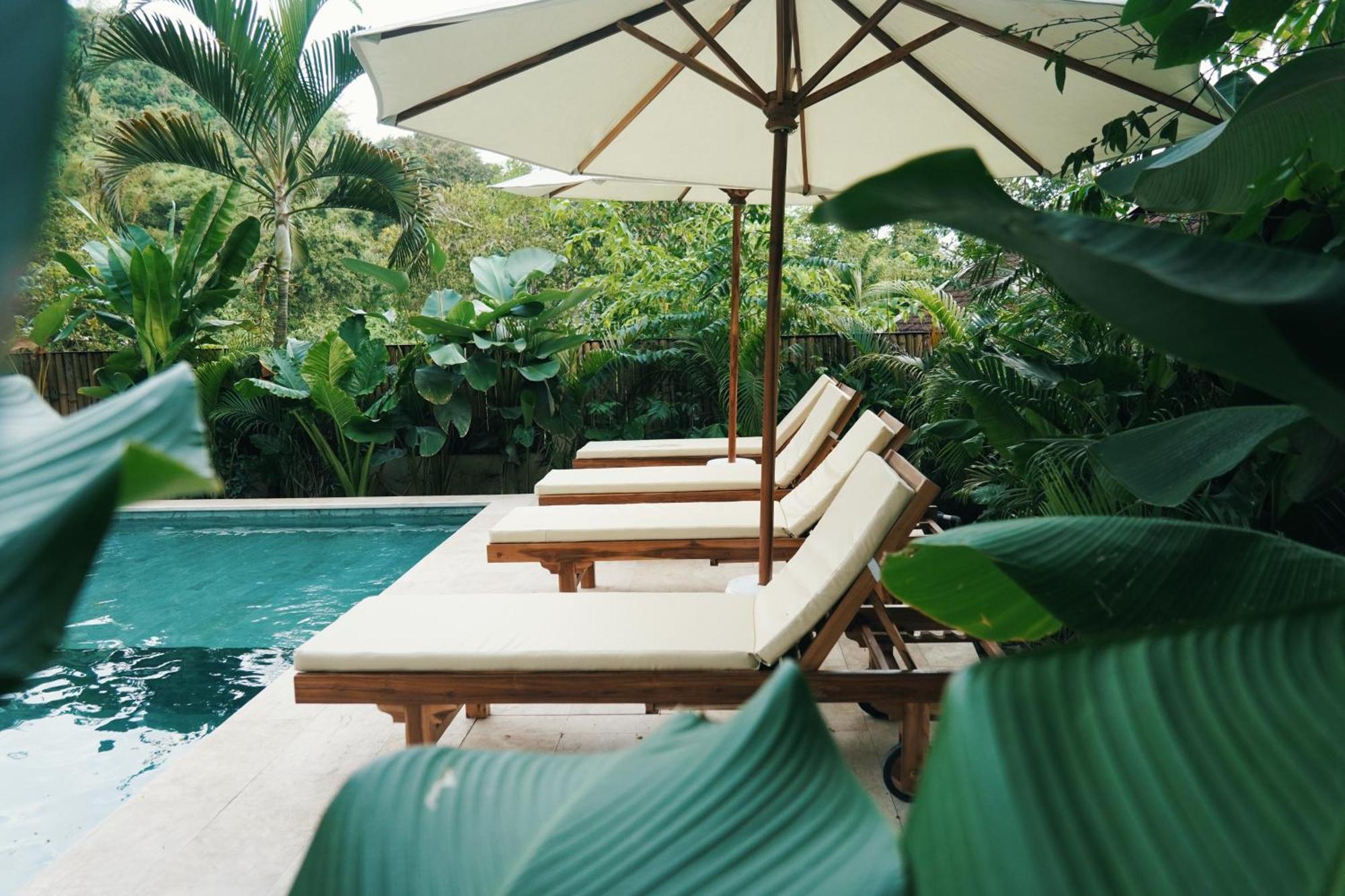 Jungle Bungalows Kuta  Exteriör bild